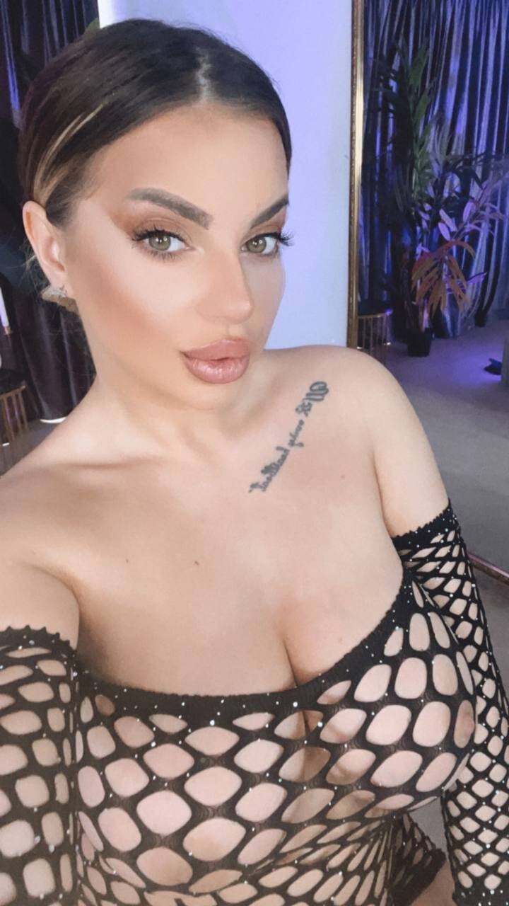 Profile of CassieLopez