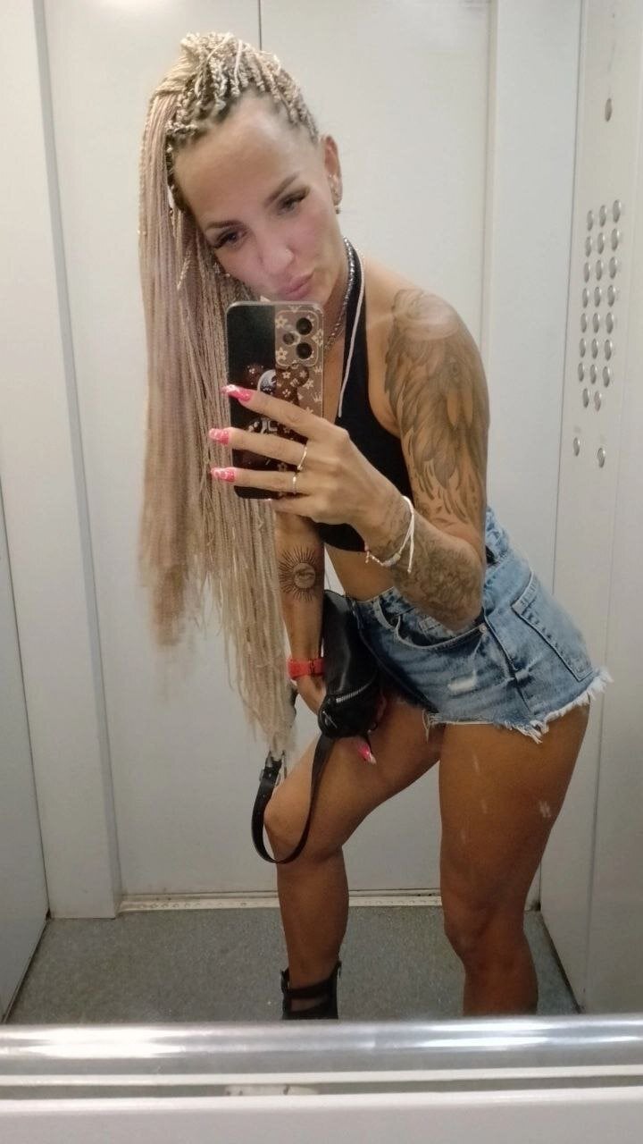 Image MonicaMaxwel 20